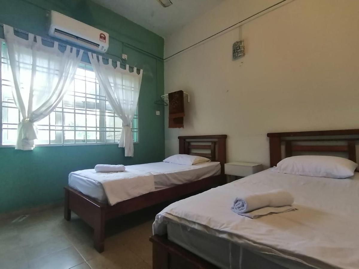 Fbs Inn Dungun Kültér fotó
